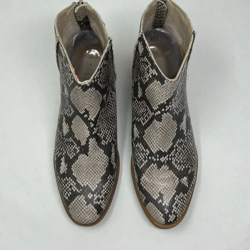 Dolce Vita Tavin Faux Snakeskin Ankle Boot Sz 8.5 Back Zip Block Heel Bootie